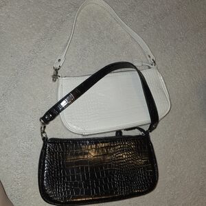 2-in-1 Croc-Embossed Shoulder Bag Bundle | Black White | Faux Leather | Pre-Own